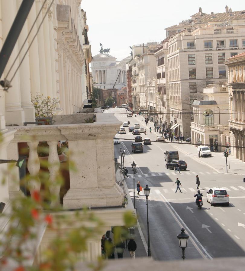 Monti 66 Hotel Rome Bagian luar foto
